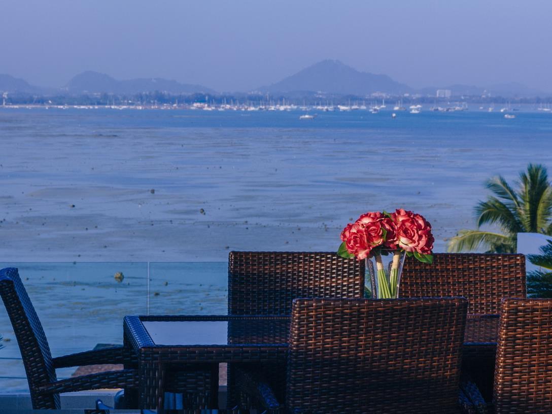 Aqua Villa Rawai Ngoại thất bức ảnh